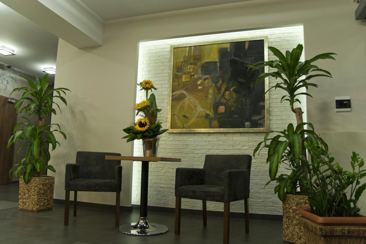 Hotel Vis A Vis Oleśnica Esterno foto
